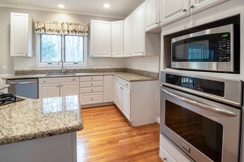 Kitchen renovation with marble countertops in Elizabethton, TN